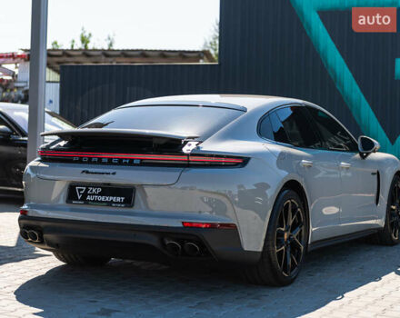 Сірий Порше Panamera, об'ємом двигуна 2.89 л та пробігом 1 тис. км за 179999 $, фото 9 на Automoto.ua