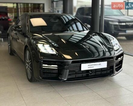 Серый Порше Панамера, объемом двигателя 4 л и пробегом 21 тыс. км за 295000 $, фото 4 на Automoto.ua
