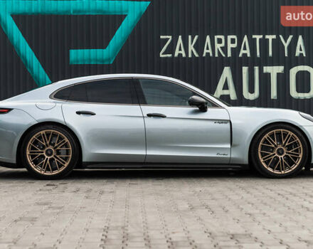 Серый Порше Панамера, объемом двигателя 4 л и пробегом 4 тыс. км за 325000 $, фото 19 на Automoto.ua