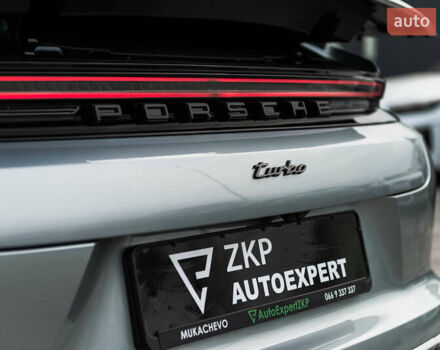 Серый Порше Панамера, объемом двигателя 4 л и пробегом 4 тыс. км за 325000 $, фото 10 на Automoto.ua