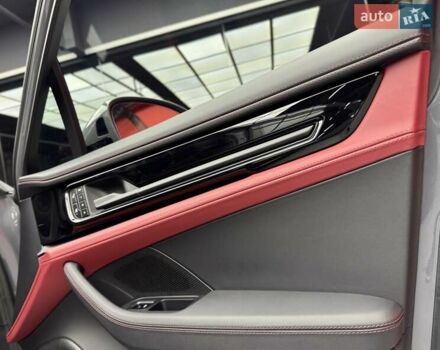 Сірий Порше Panamera, об'ємом двигуна 4 л та пробігом 1 тис. км за 235900 $, фото 56 на Automoto.ua