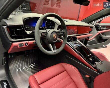 Сірий Порше Panamera, об'ємом двигуна 4 л та пробігом 1 тис. км за 235900 $, фото 29 на Automoto.ua