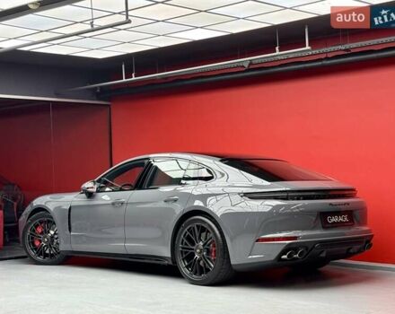 Сірий Порше Panamera, об'ємом двигуна 4 л та пробігом 1 тис. км за 235900 $, фото 22 на Automoto.ua