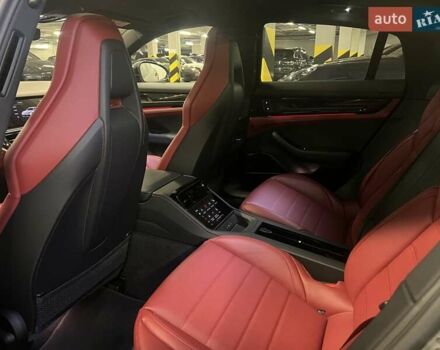 Сірий Порше Panamera, об'ємом двигуна 2.89 л та пробігом 7 тис. км за 177366 $, фото 50 на Automoto.ua