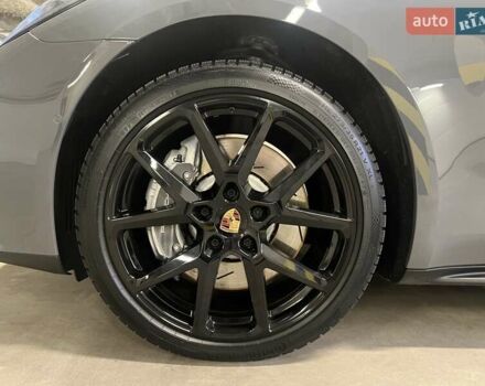 Сірий Порше Panamera, об'ємом двигуна 2.89 л та пробігом 7 тис. км за 177366 $, фото 15 на Automoto.ua