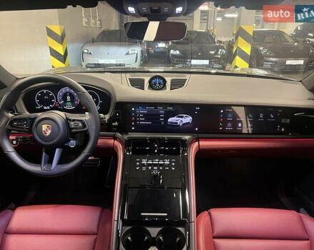 Сірий Порше Panamera, об'ємом двигуна 2.89 л та пробігом 7 тис. км за 177366 $, фото 30 на Automoto.ua