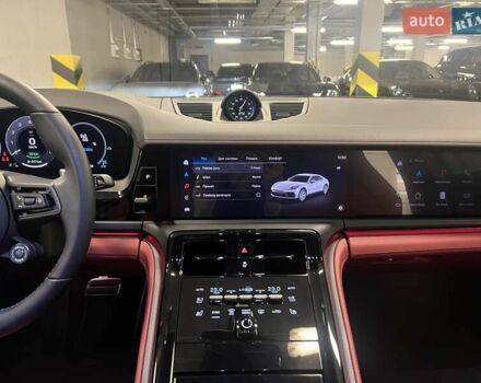 Сірий Порше Panamera, об'ємом двигуна 2.89 л та пробігом 7 тис. км за 177366 $, фото 31 на Automoto.ua
