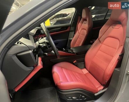 Сірий Порше Panamera, об'ємом двигуна 2.89 л та пробігом 7 тис. км за 177366 $, фото 28 на Automoto.ua