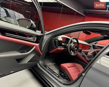 Сірий Порше Panamera, об'ємом двигуна 4 л та пробігом 1 тис. км за 235900 $, фото 23 на Automoto.ua