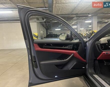 Сірий Порше Panamera, об'ємом двигуна 2.89 л та пробігом 7 тис. км за 177366 $, фото 34 на Automoto.ua