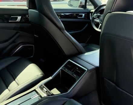 Сірий Порше Panamera, об'ємом двигуна 2.9 л та пробігом 47 тис. км за 39000 $, фото 11 на Automoto.ua