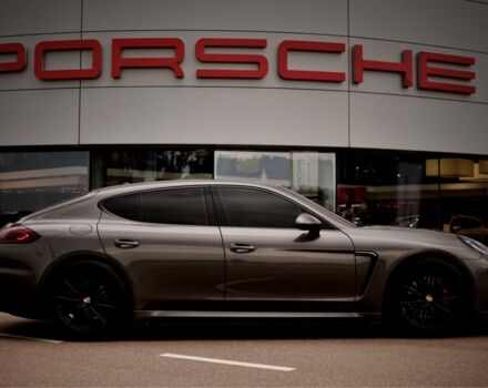 Сірий Порше Panamera, об'ємом двигуна 3.6 л та пробігом 112 тис. км за 27500 $, фото 22 на Automoto.ua