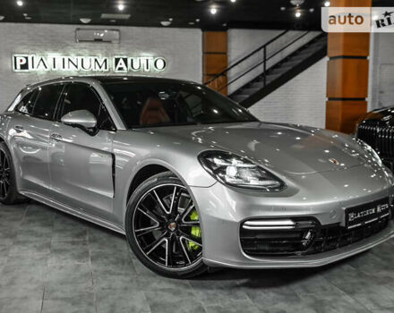 Сірий Порше Panamera, об'ємом двигуна 2.89 л та пробігом 27 тис. км за 91000 $, фото 61 на Automoto.ua