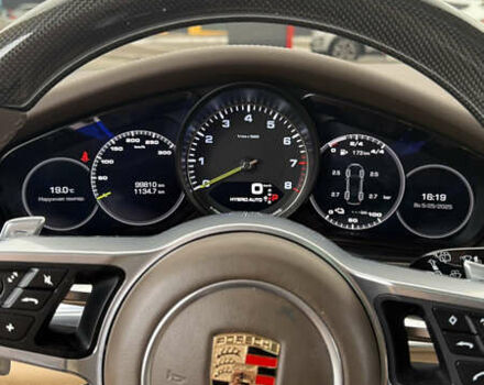 Серый Порше Панамера, объемом двигателя 2.9 л и пробегом 103 тыс. км за 63000 $, фото 18 на Automoto.ua