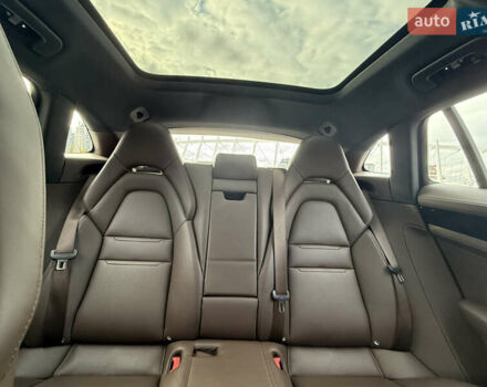 Сірий Порше Panamera, об'ємом двигуна 2.89 л та пробігом 105 тис. км за 76300 $, фото 14 на Automoto.ua