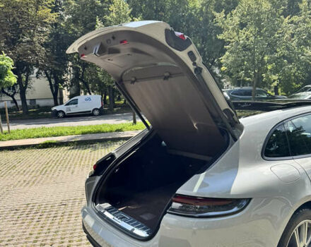 Сірий Порше Panamera, об'ємом двигуна 2.9 л та пробігом 104 тис. км за 76500 $, фото 27 на Automoto.ua