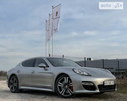 Сірий Порше Panamera, об'ємом двигуна 4.8 л та пробігом 143 тис. км за 27500 $, фото 1 на Automoto.ua