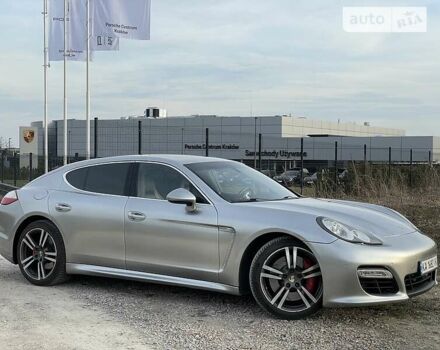 Сірий Порше Panamera, об'ємом двигуна 4.8 л та пробігом 143 тис. км за 27500 $, фото 6 на Automoto.ua