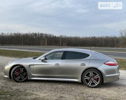 Сірий Порше Panamera, об'ємом двигуна 4.8 л та пробігом 143 тис. км за 27500 $, фото 25 на Automoto.ua