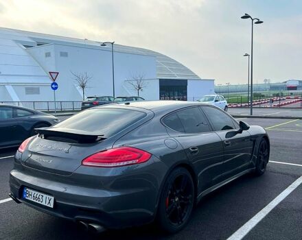 Сірий Порше Panamera, об'ємом двигуна 3 л та пробігом 80 тис. км за 40000 $, фото 4 на Automoto.ua