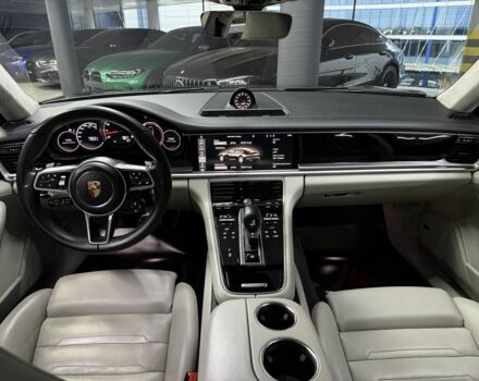 Серый Порше Панамера, объемом двигателя 2.9 л и пробегом 136 тыс. км за 51500 $, фото 20 на Automoto.ua