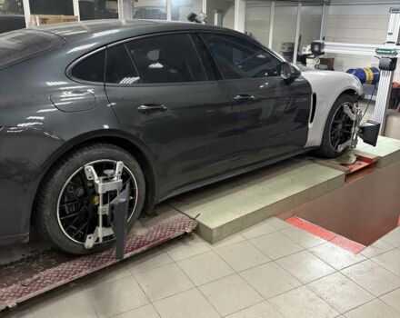 Серый Порше Панамера, объемом двигателя 2.9 л и пробегом 60 тыс. км за 60000 $, фото 7 на Automoto.ua