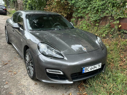 Порше Панамера 2012 в Львове на Automoto.ua Серый Порше Панамера, объемом двигателя 4.81 л и пробегом 192 тыс. км за 25000 $, фото 1 на Automoto.ua