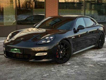 Сірий Порше Panamera, об'ємом двигуна 0 л та пробігом 108 тис. км за 17500 $, фото 1 на Automoto.ua