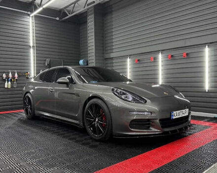 Серый Порше Панамера, объемом двигателя 3.6 л и пробегом 112 тыс. км за 27500 $, фото 1 на Automoto.ua