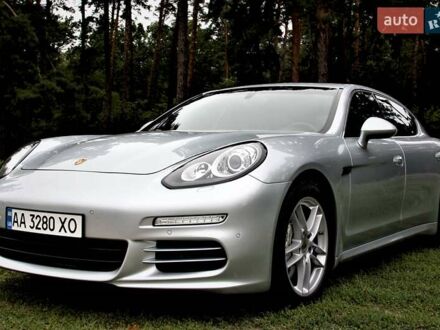 Порше Panamera 2013 у Києві на Automoto.ua Сірий Порше Panamera, об'ємом двигуна 3 л та пробігом 88 тис. км за 45500 $, фото 1 на Automoto.ua