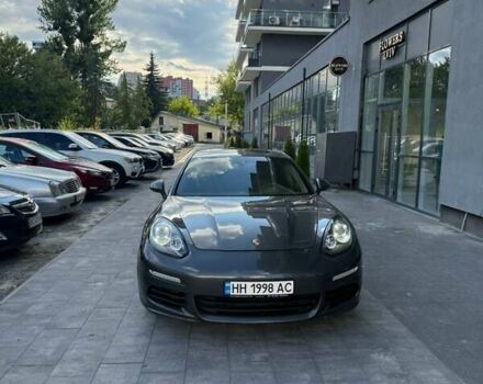 Серый Порше Панамера, объемом двигателя 3 л и пробегом 180 тыс. км за 22000 $, фото 1 на Automoto.ua