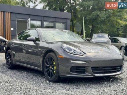 Сірий Порше Panamera, об'ємом двигуна 3 л та пробігом 98 тис. км за 18900 $, фото 1 на Automoto.ua
