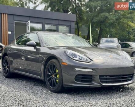 Серый Порше Панамера, объемом двигателя 3 л и пробегом 98 тыс. км за 18900 $, фото 1 на Automoto.ua