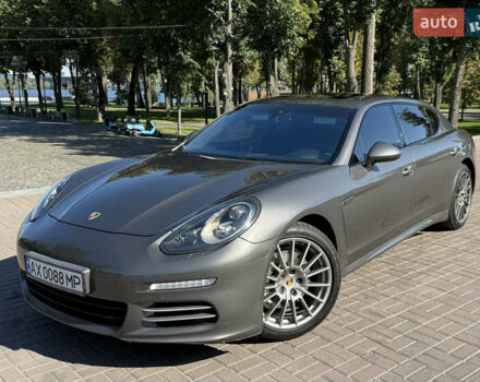 Сірий Порше Panamera, об'ємом двигуна 3 л та пробігом 152 тис. км за 32000 $, фото 1 на Automoto.ua