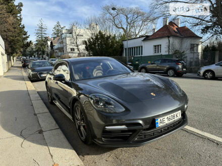 Сірий Порше Panamera, об'ємом двигуна 4 л та пробігом 53 тис. км за 85000 $, фото 1 на Automoto.ua