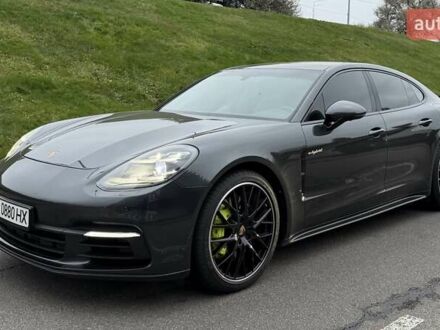 Серый Порше Панамера, объемом двигателя 2.89 л и пробегом 67 тыс. км за 65000 $, фото 1 на Automoto.ua