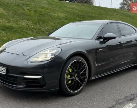 Серый Порше Панамера, объемом двигателя 2.89 л и пробегом 67 тыс. км за 65000 $, фото 1 на Automoto.ua