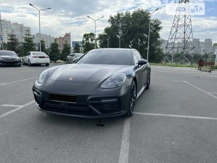 Порше Panamera 2017 у Києві на Automoto.ua Сірий Порше Panamera, об'ємом двигуна 4 л та пробігом 91 тис. км за 95000 $, фото 1 на Automoto.ua