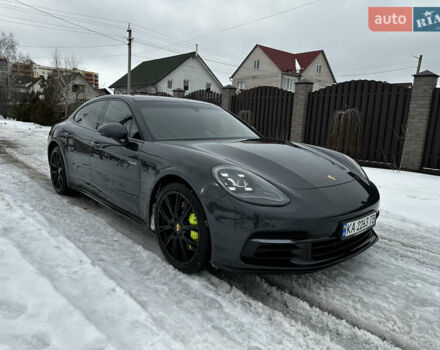Серый Порше Панамера, объемом двигателя 2.89 л и пробегом 139 тыс. км за 55000 $, фото 1 на Automoto.ua