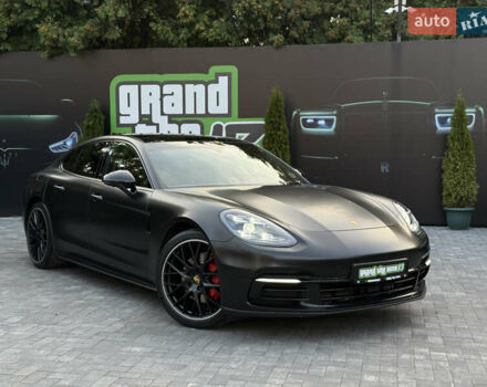 Сірий Порше Panamera, об'ємом двигуна 3 л та пробігом 68 тис. км за 89000 $, фото 1 на Automoto.ua