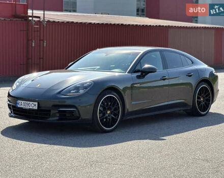 Сірий Порше Panamera, об'ємом двигуна 2.89 л та пробігом 58 тис. км за 79900 $, фото 1 на Automoto.ua