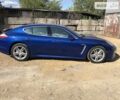 Синій Порше Panamera, об'ємом двигуна 4.8 л та пробігом 75 тис. км за 30000 $, фото 3 на Automoto.ua