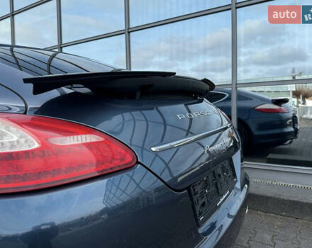 Синий Порше Панамера, объемом двигателя 4.81 л и пробегом 140 тыс. км за 42399 $, фото 8 на Automoto.ua