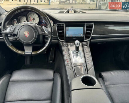 Синий Порше Панамера, объемом двигателя 4.81 л и пробегом 140 тыс. км за 42399 $, фото 11 на Automoto.ua