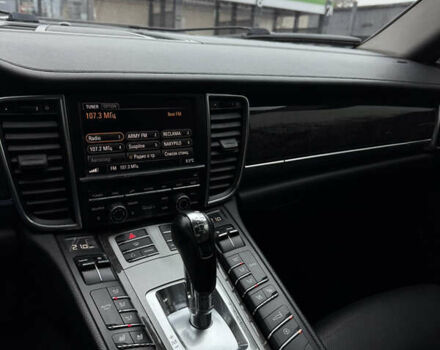 Синий Порше Панамера, объемом двигателя 3.61 л и пробегом 192 тыс. км за 23000 $, фото 10 на Automoto.ua