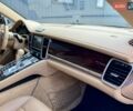 Синий Порше Панамера, объемом двигателя 2.97 л и пробегом 131 тыс. км за 26900 $, фото 46 на Automoto.ua