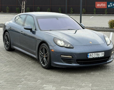 Синій Порше Panamera, об'ємом двигуна 3.61 л та пробігом 160 тис. км за 18000 $, фото 4 на Automoto.ua