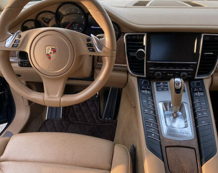 Синий Порше Панамера, объемом двигателя 3.61 л и пробегом 99 тыс. км за 27500 $, фото 7 на Automoto.ua