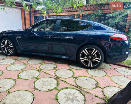 Порше Панамера 2013 в Киеве на Automoto.ua Синий Порше Панамера, объемом двигателя 4.81 л и пробегом 115 тыс. км за 32500 $, фото 15 на Automoto.ua