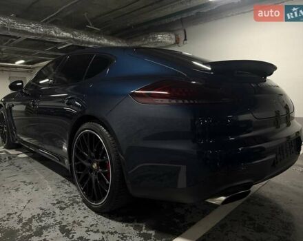Синий Порше Панамера, объемом двигателя 3.6 л и пробегом 83 тыс. км за 31000 $, фото 19 на Automoto.ua